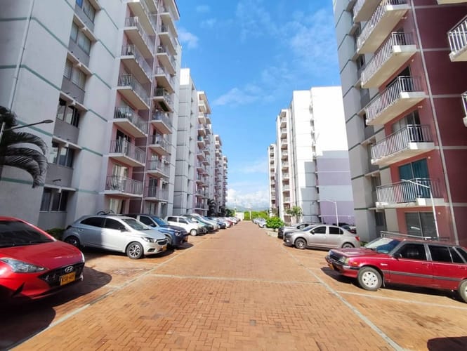 Apartamento de 3 alcobas en venta en Chicala, Neiva, 62 m² · foto 3 de 18