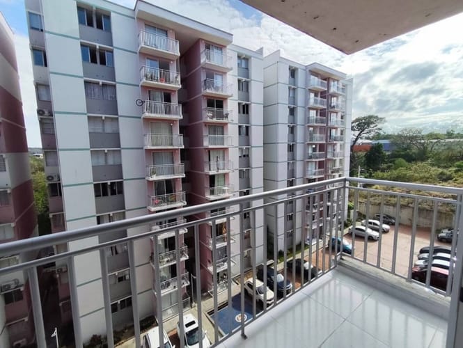 Apartamento de 3 alcobas en venta en Chicala, Neiva, 62 m² · foto 12 de 18