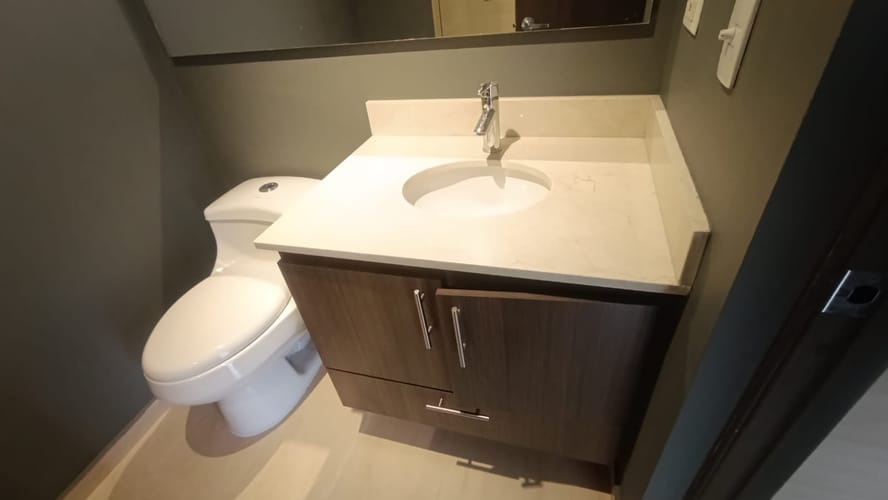 Apartamento de 2 alcobas en arriendo en Los Balsos, Medellín, 87 m² · foto 17 de 18