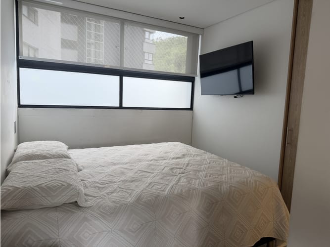 Apartamento de 3 alcobas en venta en El Poblado, Medellín, 111 m² · foto 6 de 14
