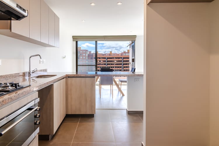 Apartamento en venta en Lusitania, Bogotá · foto 2 de 17