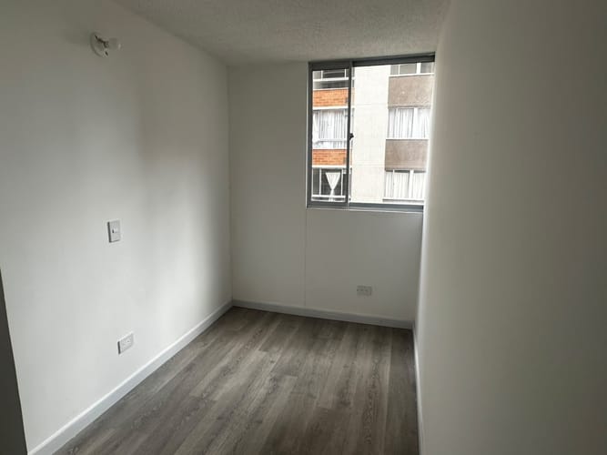 Apartamento de 3 alcobas en venta en Uaecd 007, Soacha, 47 m² · foto 5 de 10