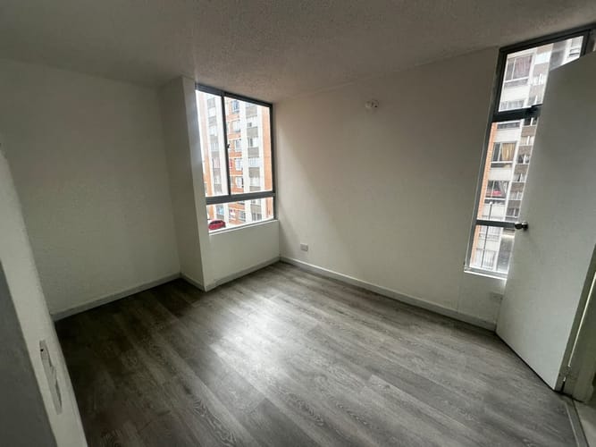Apartamento de 3 alcobas en venta en Uaecd 007, Soacha, 47 m² · foto 7 de 10