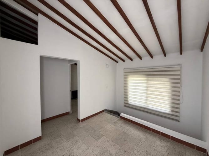 Casa de 2 alcobas en venta en La Candelaria, Medellín, 75 m² · foto 7 de 13