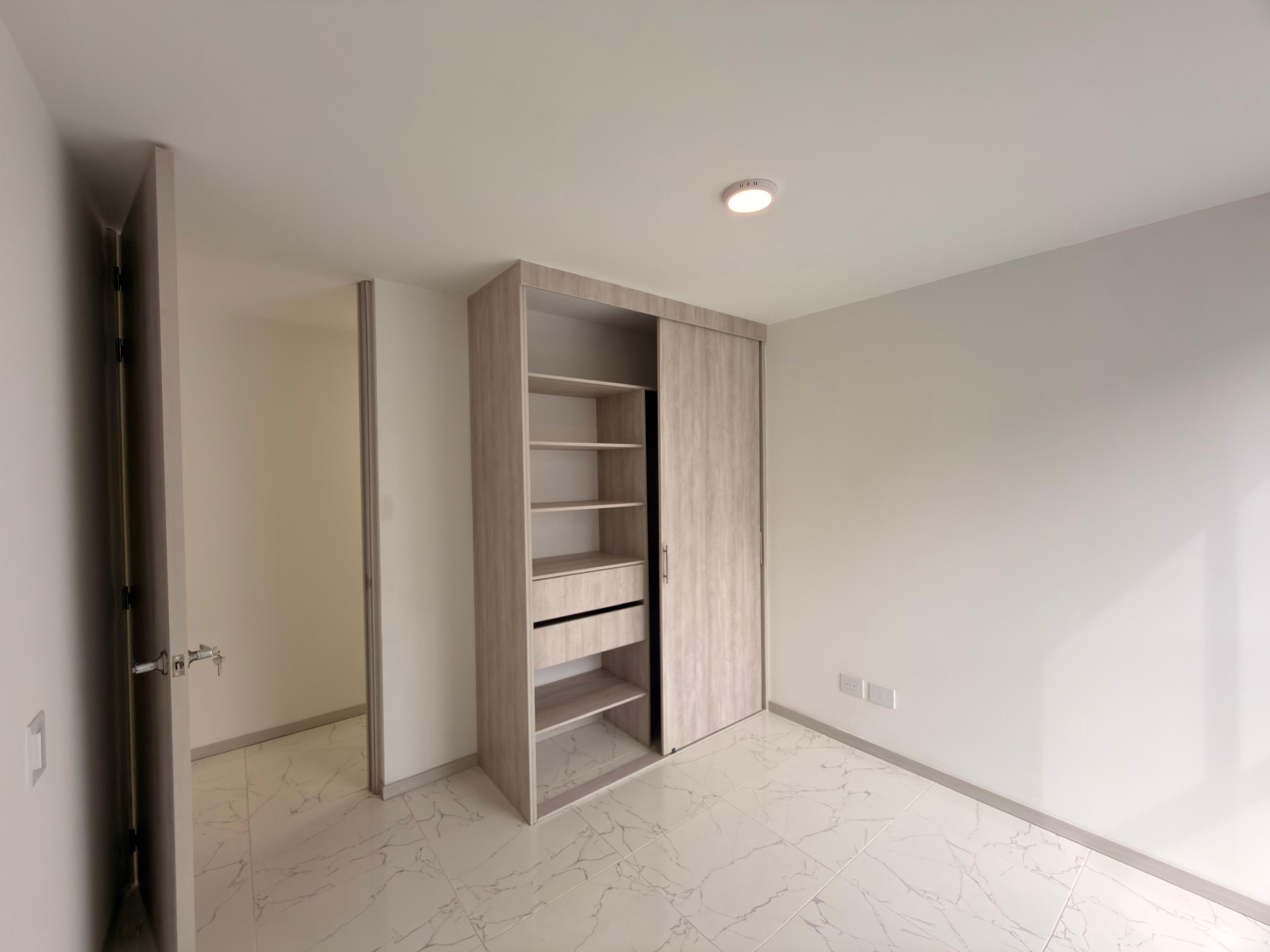 Apartamento en venta en Aeropuerto, Pereira · foto 6 de 19