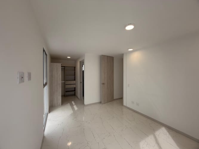 Apartamento en venta en Aeropuerto, Pereira · foto 9 de 19