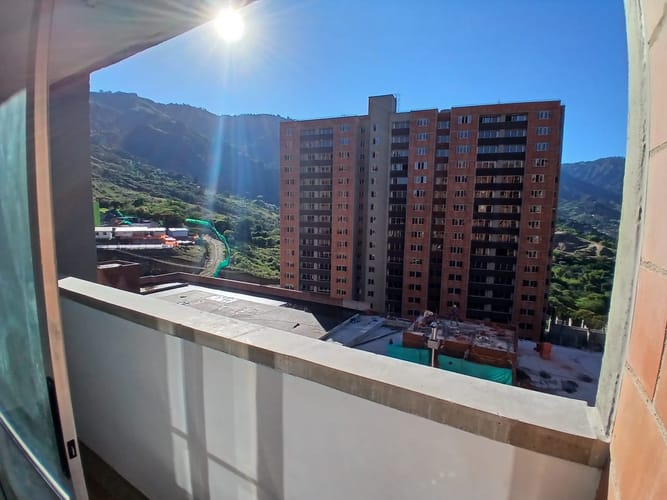 Apartamento de 3 alcobas en venta en Bucaros, Bello, 54 m² · foto 8 de 15