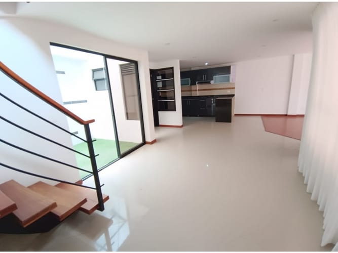 Casa de 3 alcobas en venta en Cota, 171 m² · foto 5 de 24