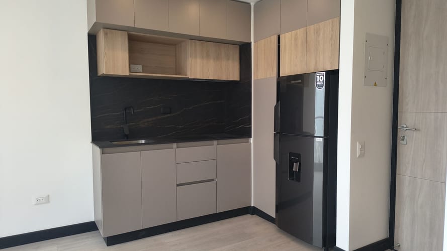 Apartamento de 1 alcoba en arriendo en Santa Barbara Oriental, Bogotá, 37 m² · foto 2 de 11