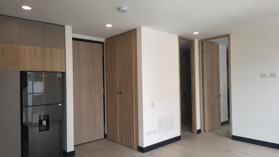 Apartamento de 1 alcoba en arriendo en Santa Barbara Oriental, Bogotá, 37 m² · foto 3 de 11