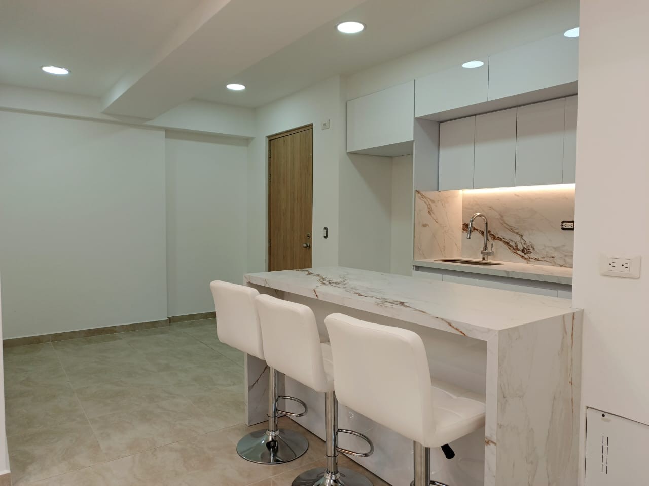Apartamento en arriendo en Fabricato, Bello · foto 9 de 24