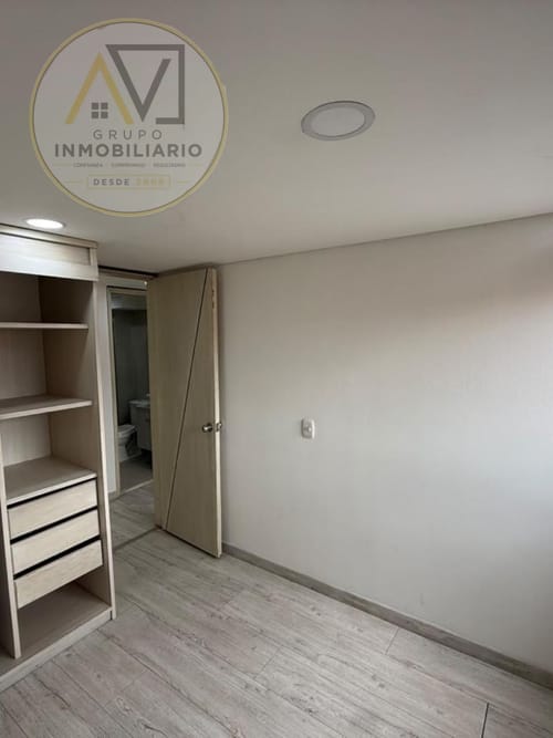 Apartamento de 3 alcobas en venta en La Prosperidad, Madrid, 64 m² · foto 6 de 9