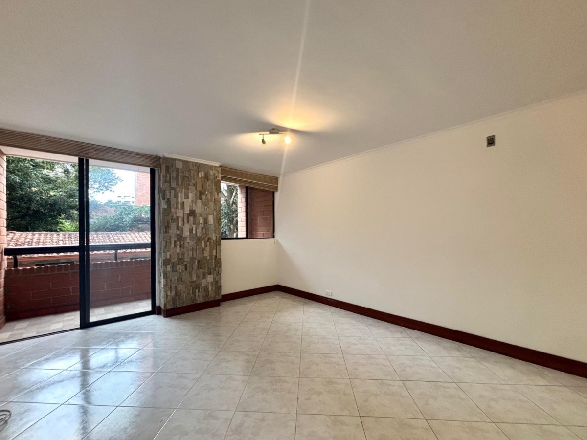 Apartamento en venta en El Poblado, Medellín · foto 6 de 21