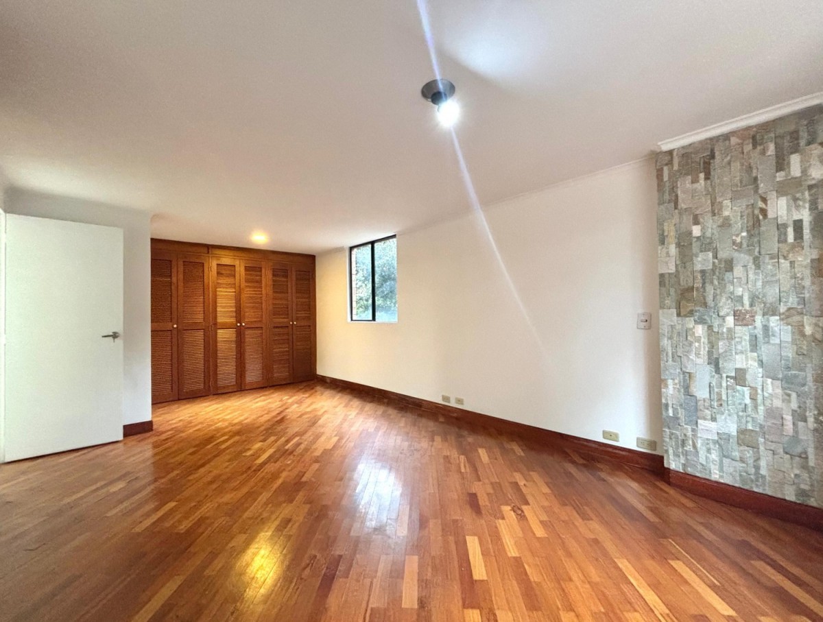 Apartamento en venta en El Poblado, Medellín · foto 18 de 21