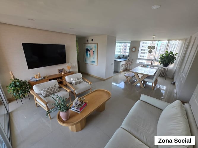 Apartamento en venta en El Poblado, Medellín · foto 6 de 24