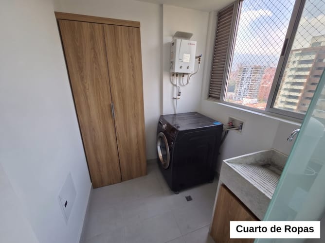 Apartamento en venta en El Poblado, Medellín · foto 12 de 24