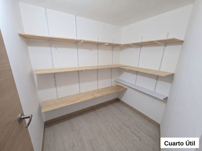 Apartamento en venta en El Poblado, Medellín · foto 21 de 24
