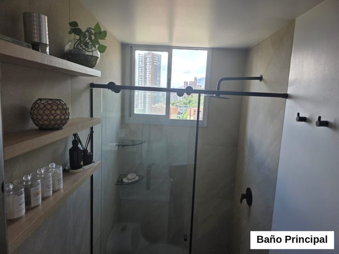 Apartamento en venta en El Poblado, Medellín · foto 23 de 24