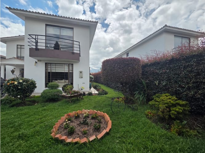 Casa de 4 alcobas en venta en Centro, Funza, 300 m² · foto 4 de 24