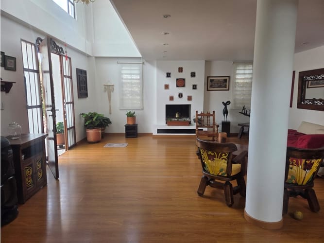 Casa de 4 alcobas en venta en Centro, Funza, 300 m² · foto 19 de 24