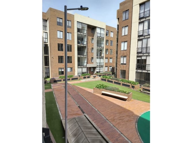Apartamento de 2 alcobas en venta en Parque Industrial San Jorge, Funza, 66 m² · foto 3 de 17