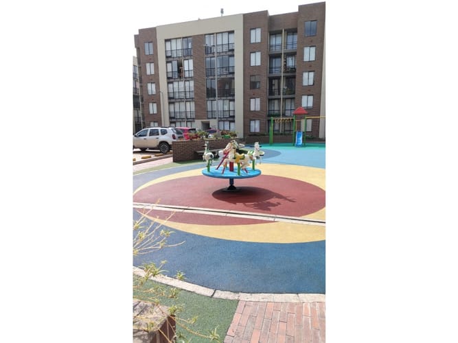 Apartamento de 2 alcobas en venta en Parque Industrial San Jorge, Funza, 66 m² · foto 4 de 17