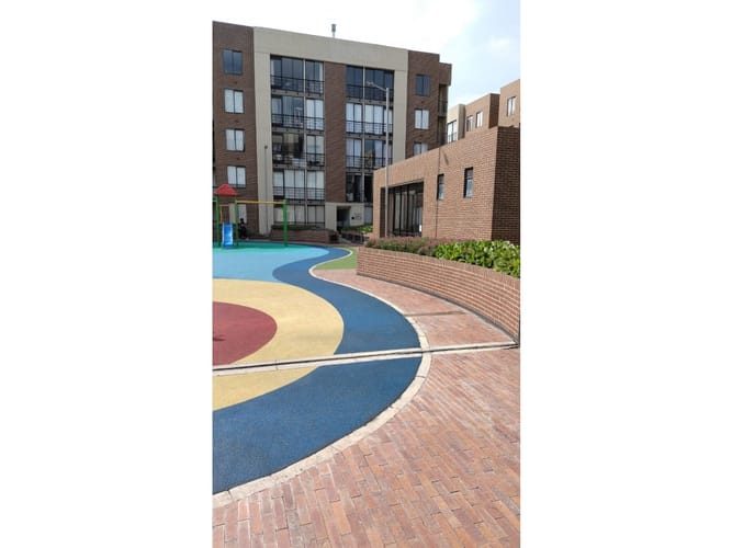 Apartamento de 2 alcobas en venta en Parque Industrial San Jorge, Funza, 66 m² · foto 5 de 17