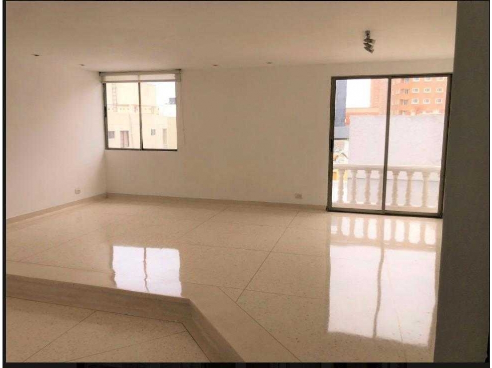 Apartamento en arriendo en Paraiso, Barranquilla · foto 2 de 9