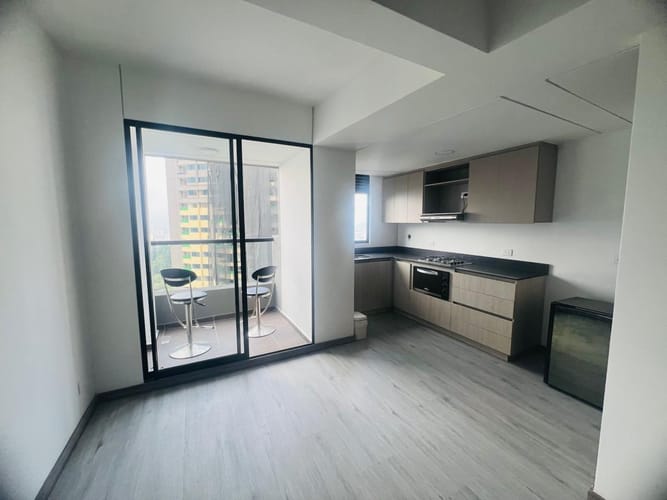 Apartamento de 3 alcobas en venta en Asomadera No.2, Medellín, 76 m² · foto 16 de 20