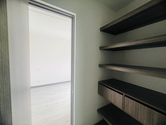 Apartamento de 3 alcobas en venta en Asomadera No.2, Medellín, 76 m² · foto 19 de 20