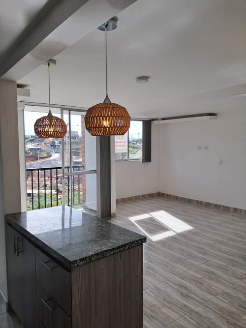 Apartamento de 2 alcobas en venta en El Porvenir, Rionegro, 59 m² · foto 3 de 16