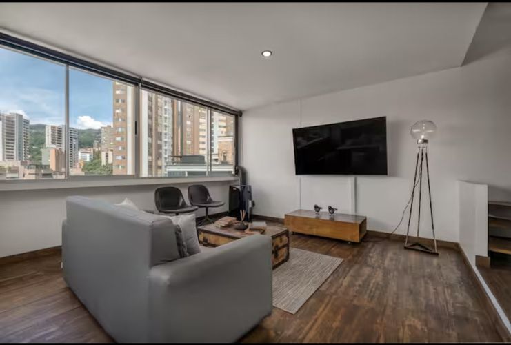 Apartamento de 1 alcoba en arriendo en La Florida, Medellín, 90 m² · foto 4 de 15