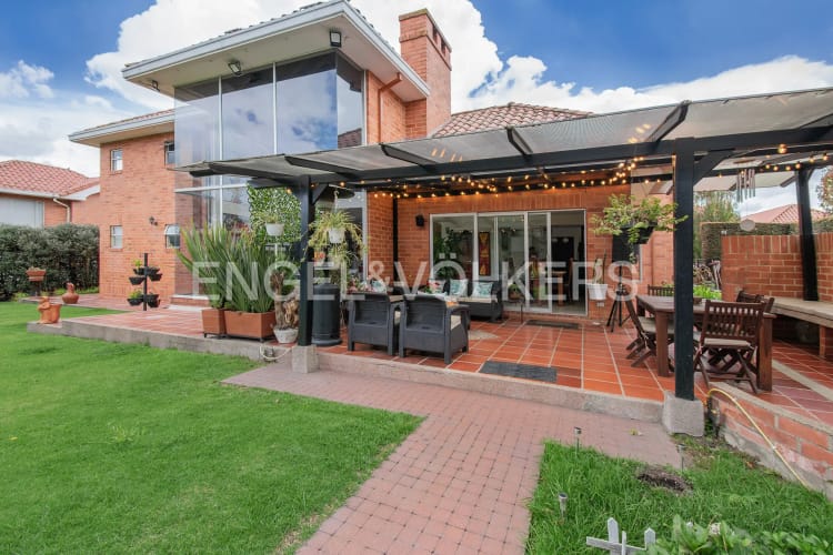 Casa de 4 alcobas en venta en Pueblo Viejo, Cota, 345 m² · foto 18 de 20