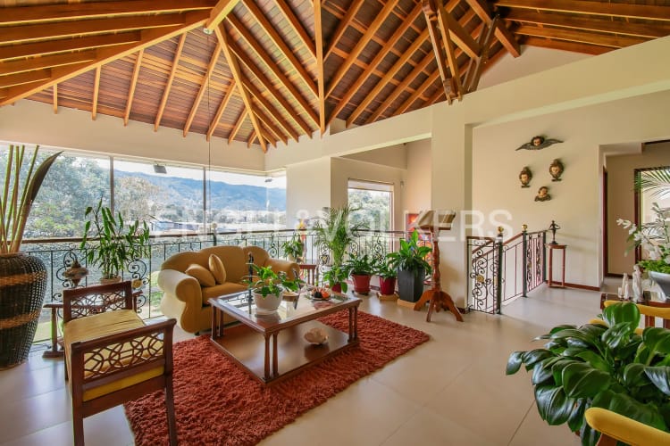 Casa de 4 alcobas en venta en Pueblo Viejo, Cota, 345 m² · foto 12 de 20