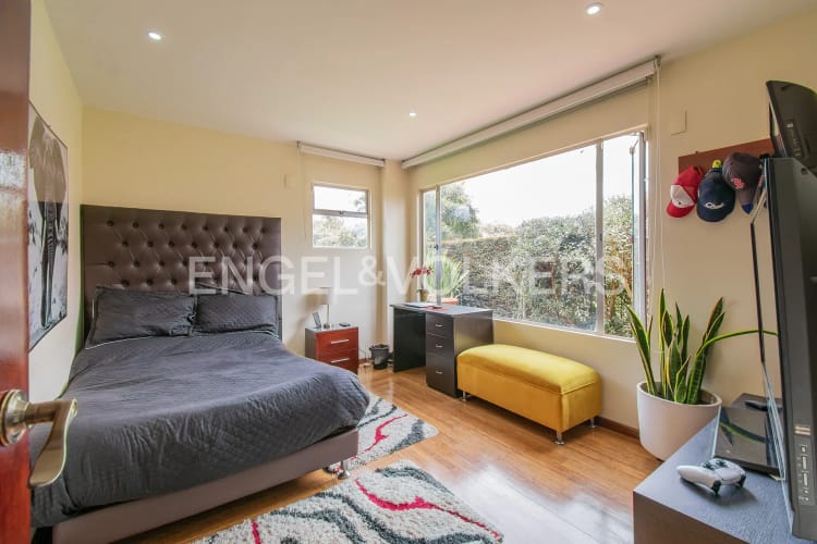 Casa de 4 alcobas en venta en Pueblo Viejo, Cota, 345 m² · foto 10 de 20