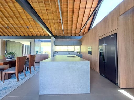 Casa de 3 alcobas en arriendo en Las Palmas, Envigado, 390 m² · foto 4 de 24