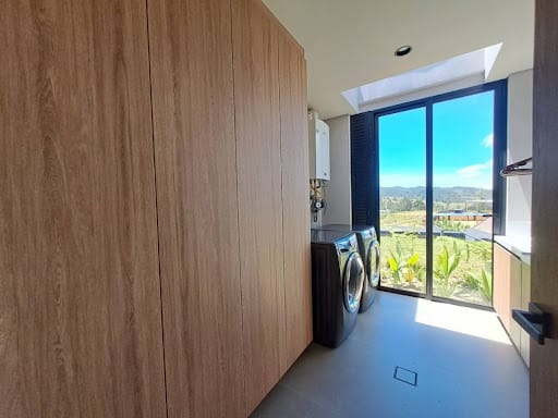 Casa de 3 alcobas en arriendo en Las Palmas, Envigado, 390 m² · foto 7 de 24