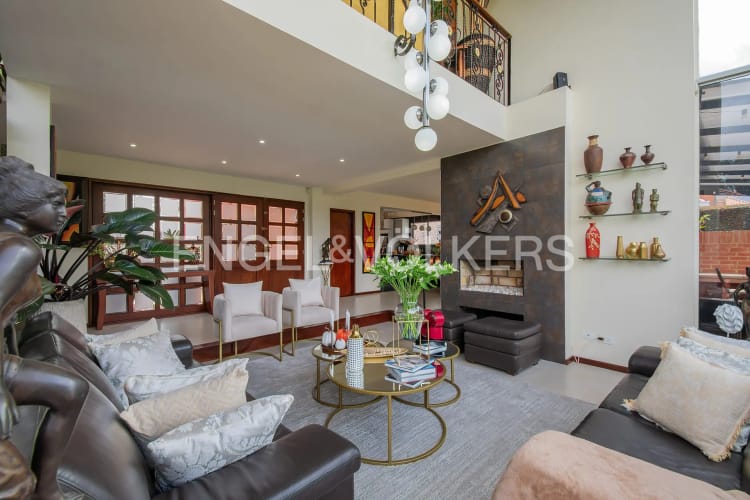Casa de 4 alcobas en venta en Pueblo Viejo, Cota, 345 m² · foto 4 de 20