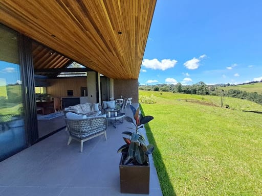 Casa de 3 alcobas en arriendo en Las Palmas, Envigado, 390 m² · foto 9 de 24