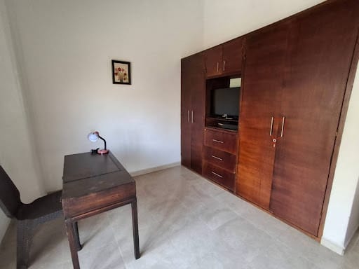 Casa de 3 alcobas en venta en Los Colegios, Rionegro, 169 m² · foto 18 de 24