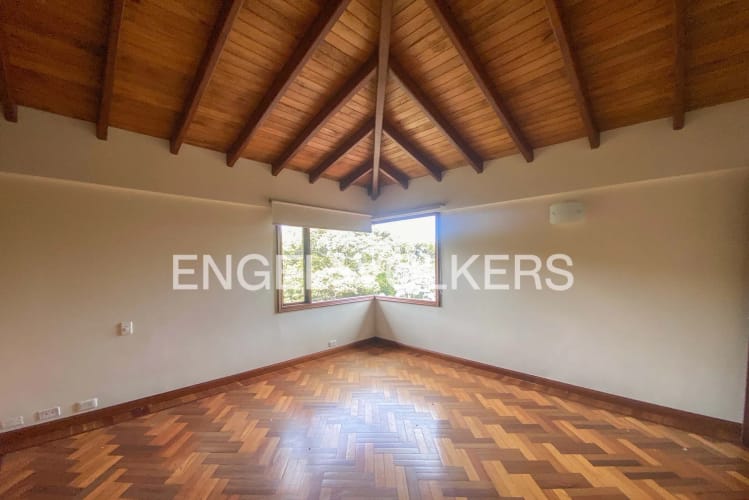 Casa de 3 alcobas en venta en Los Salados, El Retiro, 377 m² · foto 11 de 18