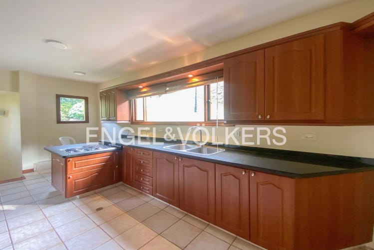 Casa de 3 alcobas en venta en Los Salados, El Retiro, 377 m² · foto 5 de 18