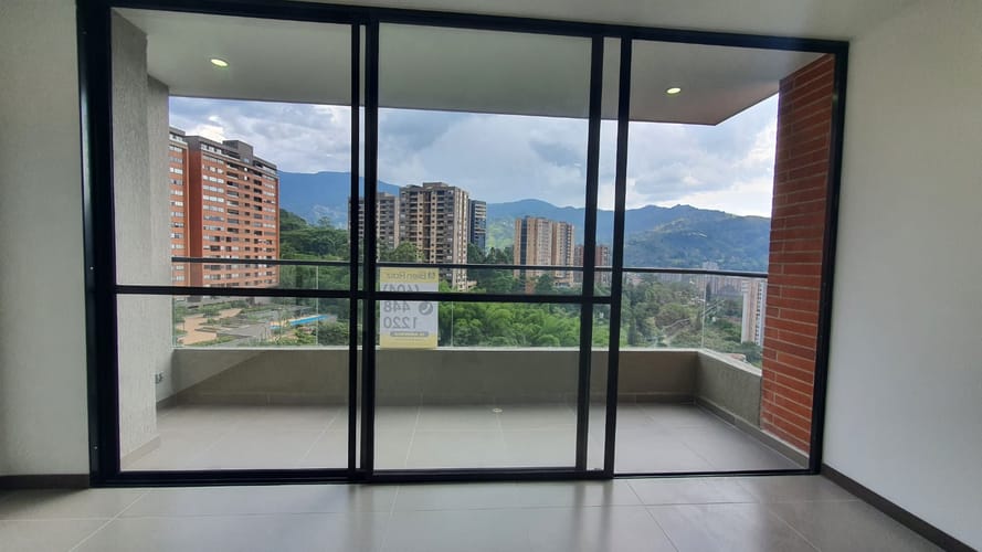 Apartamento de 2 alcobas en arriendo en Mugá, Envigado, 83 m² · foto 7 de 18