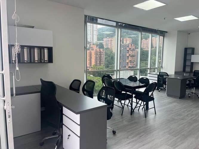 Oficina en venta en Manila, Medellín, 63 m² · foto 6 de 10