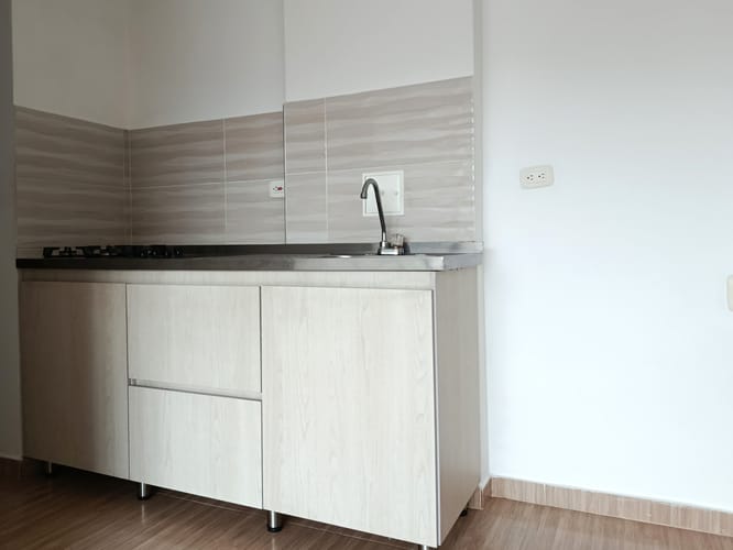 Apartamento de 2 alcobas en venta en Quebrada La Iglesia Ii, Bucaramanga, 53 m² · foto 2 de 14