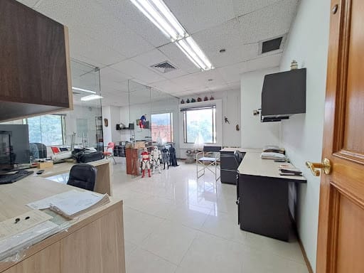 Oficina en arriendo en Transversal Inferior, Medellín, 150 m² · foto 7 de 24