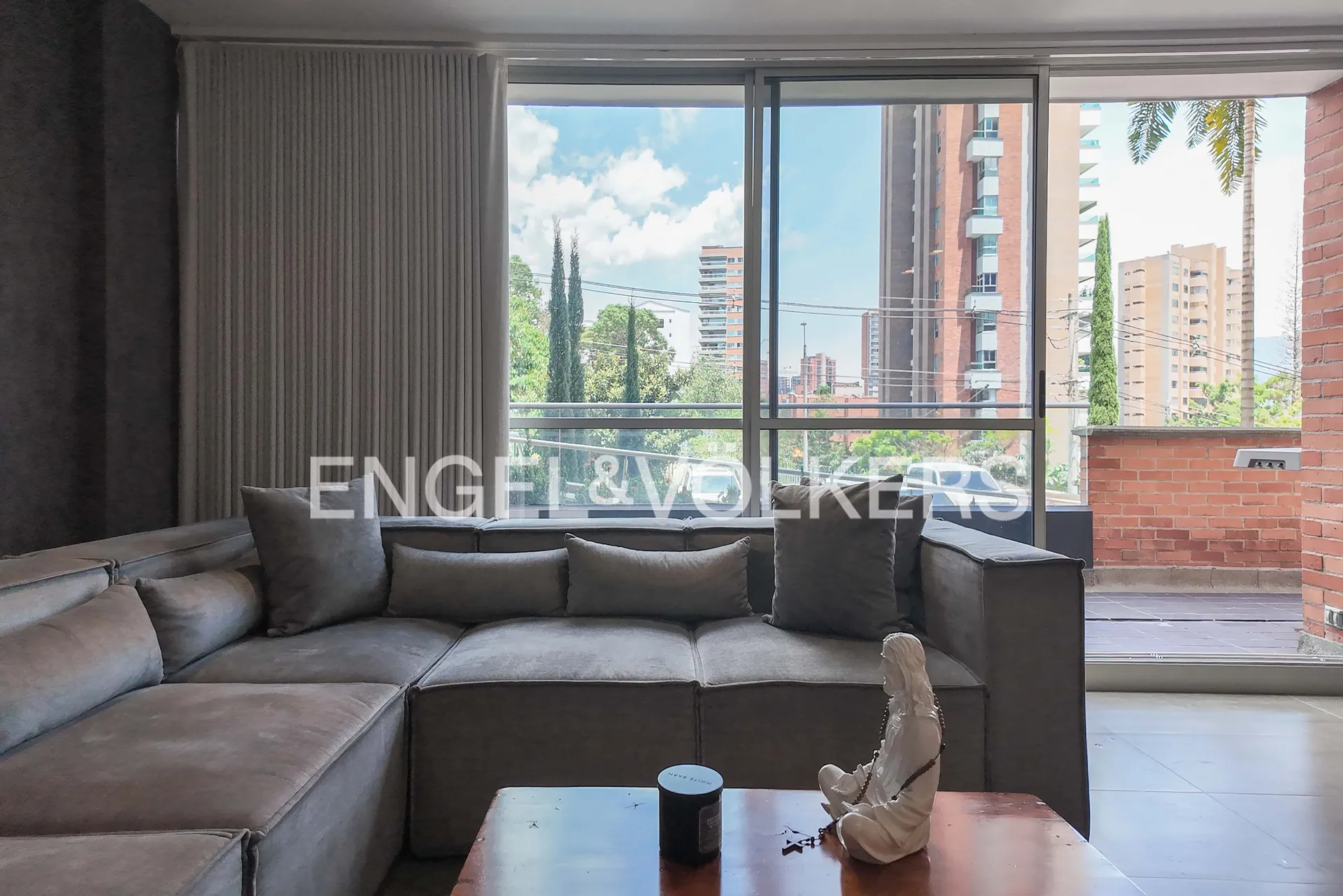 Apartamento en venta en Provenza, Medellín · foto 2 de 19