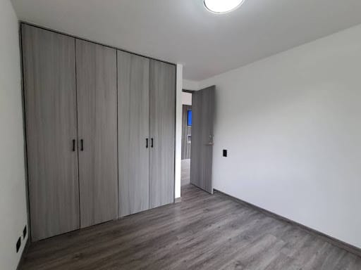 Apartamento de 3 alcobas en arriendo en Los Balsos, Medellín, 124 m² · foto 14 de 24