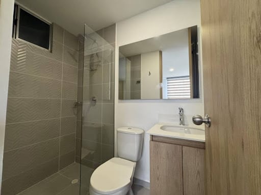 Apartamento de 3 alcobas en arriendo en Shellmar, Medellín, 77 m² · foto 15 de 18