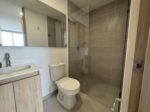 Apartamento de 3 alcobas en arriendo en Shellmar, Medellín, 77 m² · foto 16 de 18